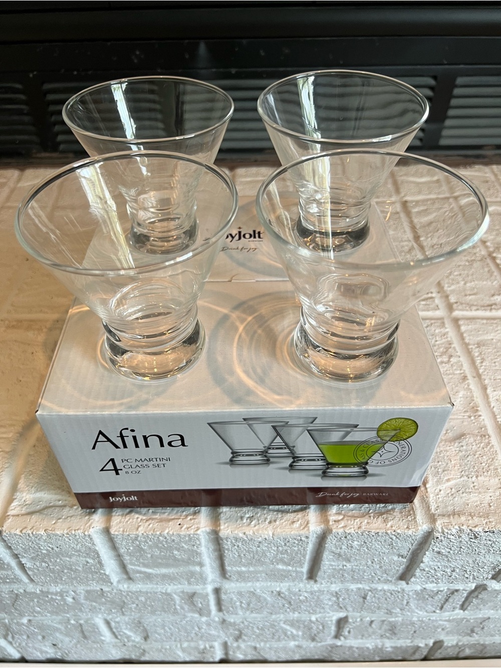 JoyJolt Afina Stemless Martini Glasses – 4 Pc Set, 8 oz (New in Box)